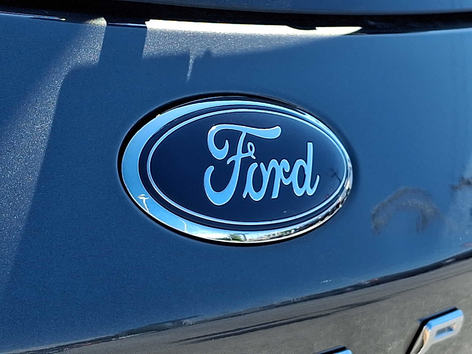 Certified 2025 Ford Escape ST-Line Select AWD/4WD image 31