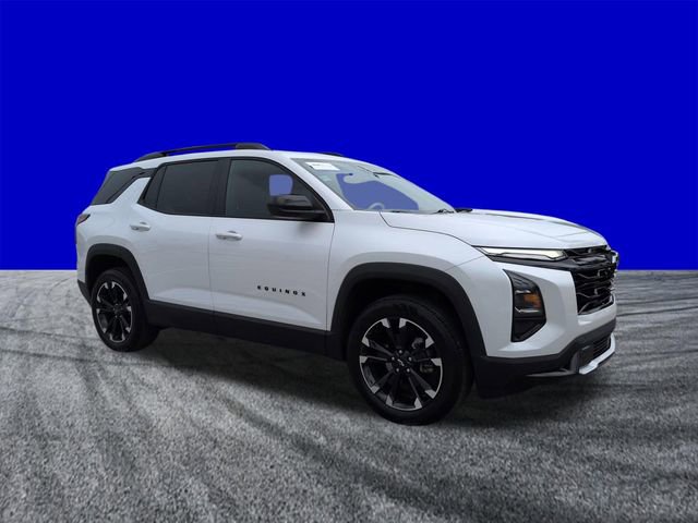 Used 2025 Chevrolet Equinox RS FWD image 2