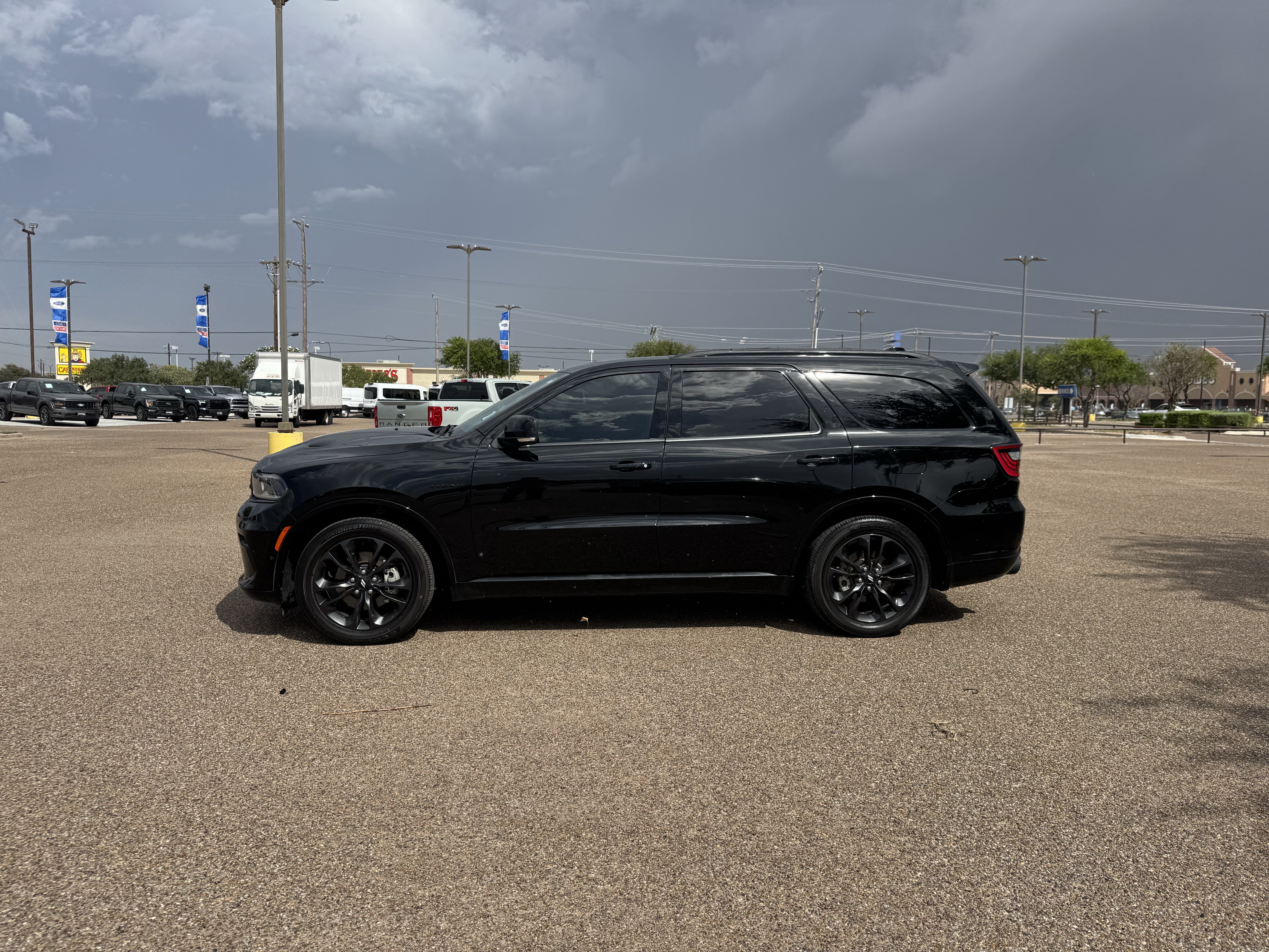 Used 2025 Dodge Durango R/T AWD/4WD image 2