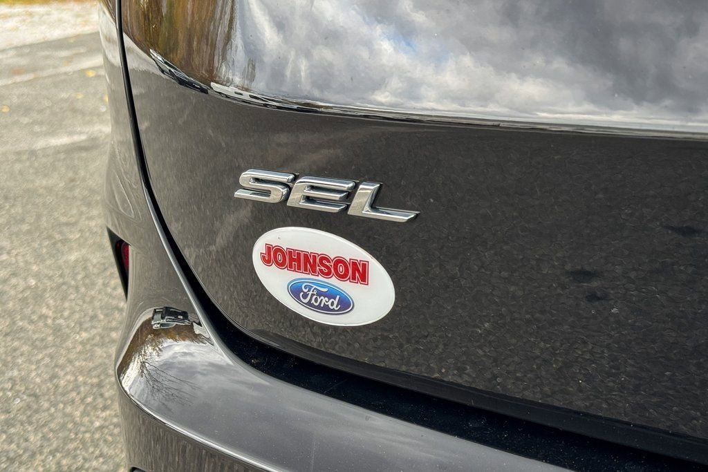 Certified 2022 Ford Edge SEL w/ Convenience Package image 16