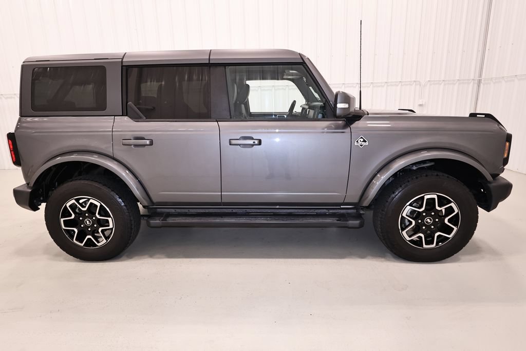 Certified 2023 Ford Bronco Outer Banks AWD/4WD image 2