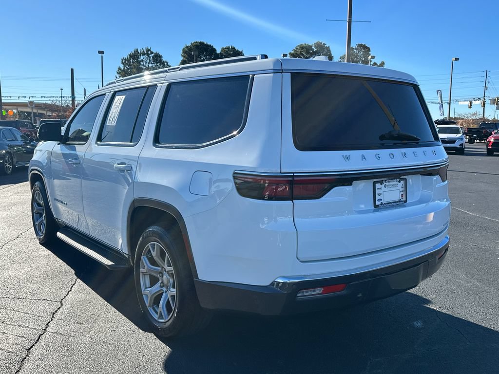 Used 2022 Jeep Wagoneer Series II RWD image 5