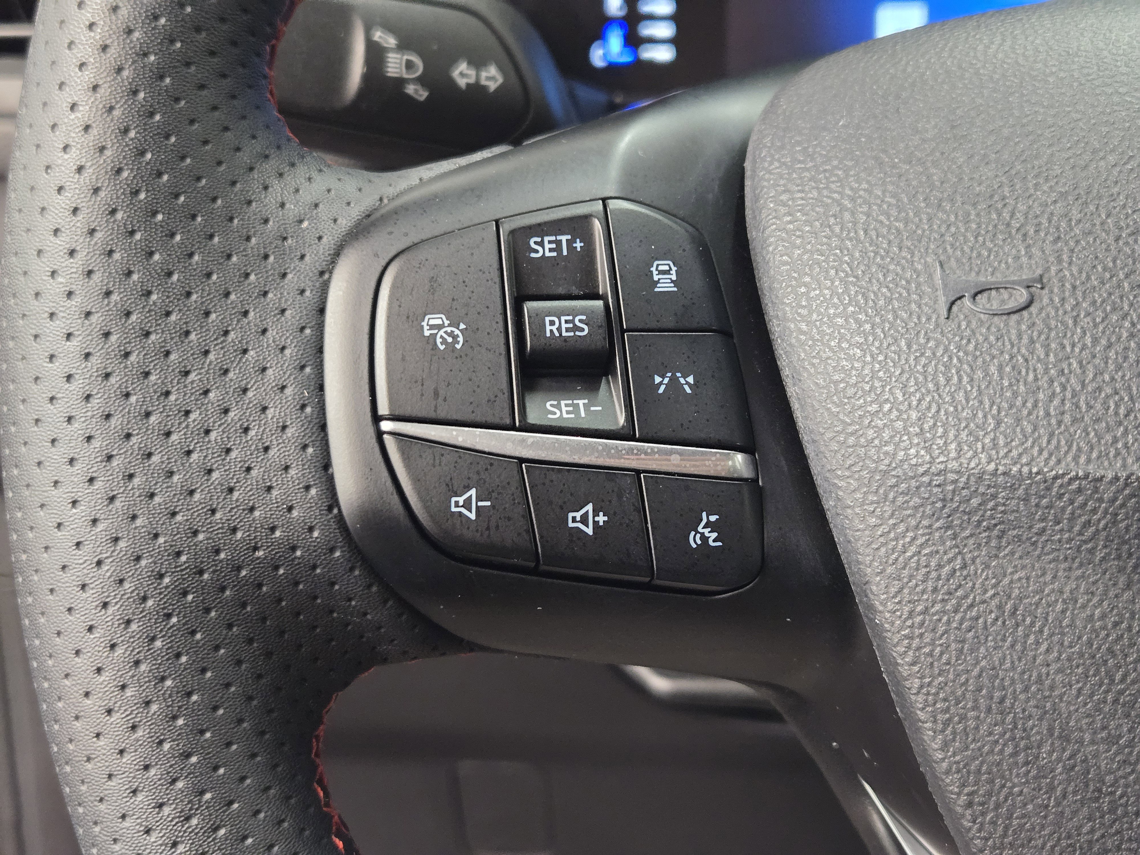 Certified 2023 Ford Escape ST-Line w/ Tech Pack #1 FWD image 27