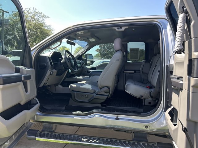 Certified 2020 Ford F250 XLT w/ XLT Value Package AWD/4WD image 26