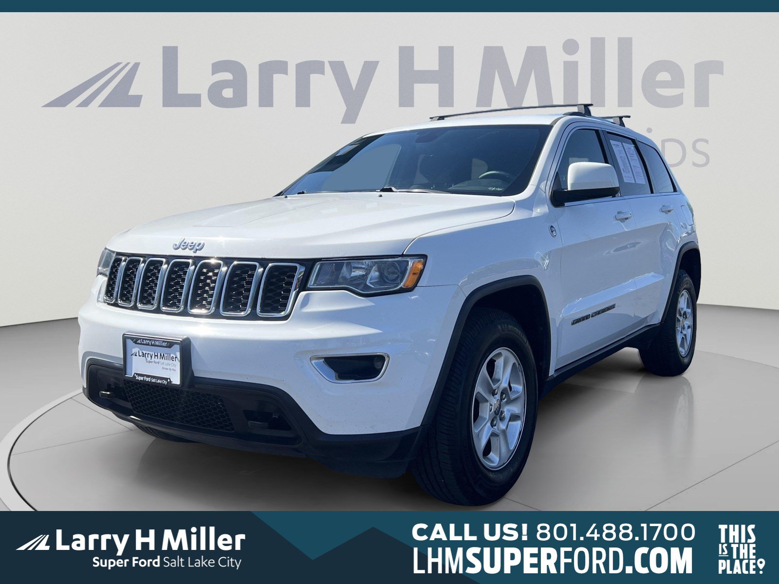 Used 2017 Jeep Grand Cherokee Laredo w/ Quick Order Package 23E