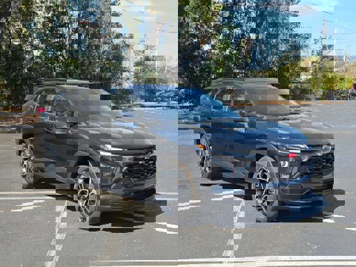 Used 2024 Chevrolet Trax RS w/ Driver Confidence Package image 8