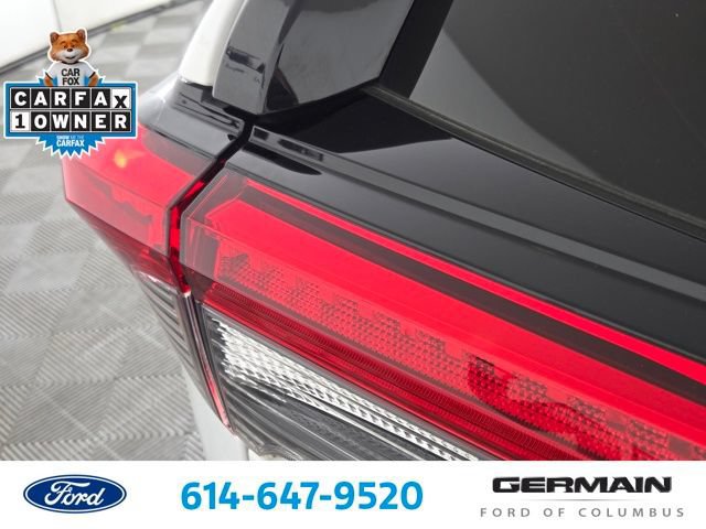 Used 2021 Toyota RAV4 XLE AWD/4WD image 17
