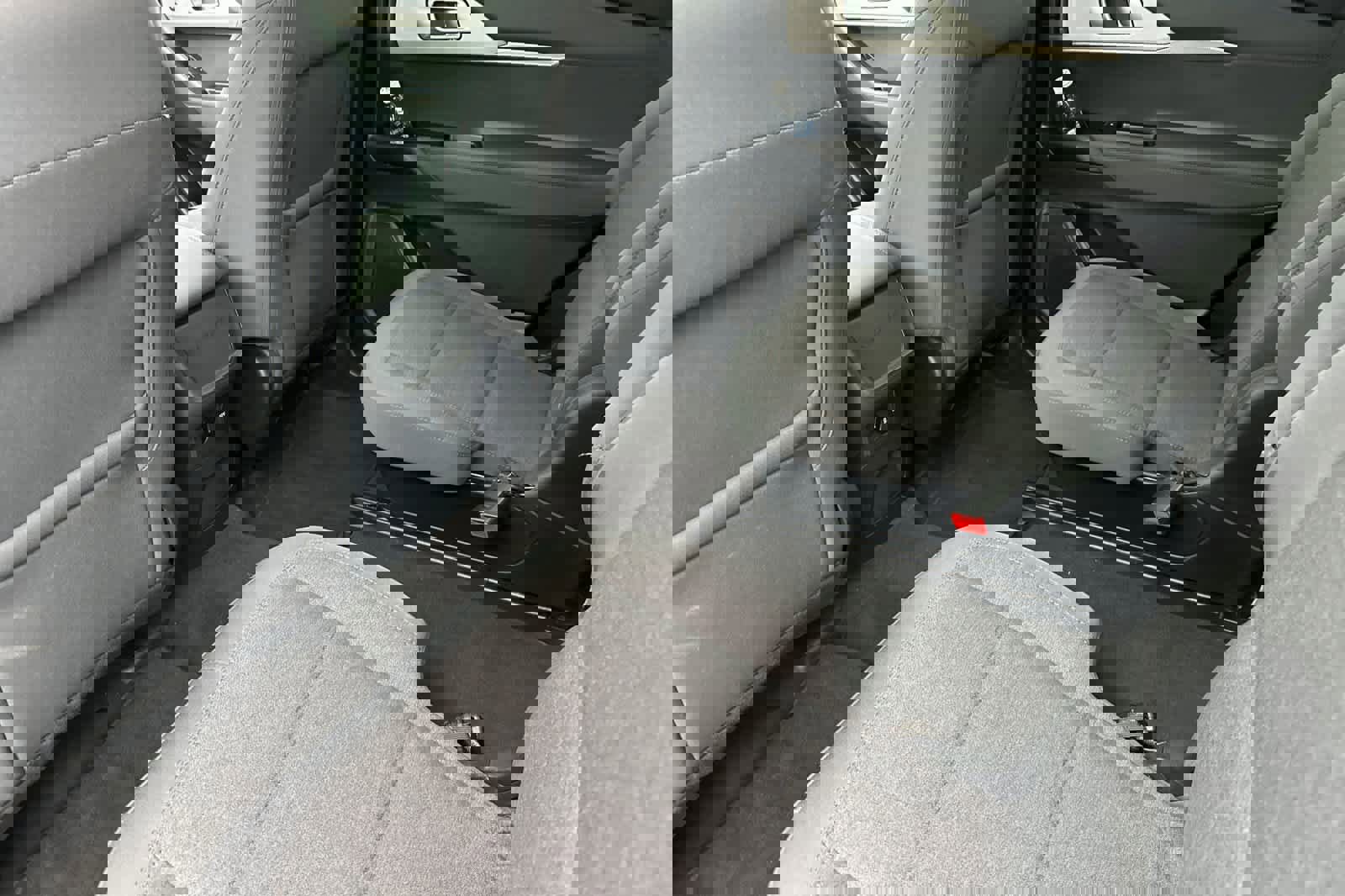 Certified 2025 Ford Explorer Active image 10