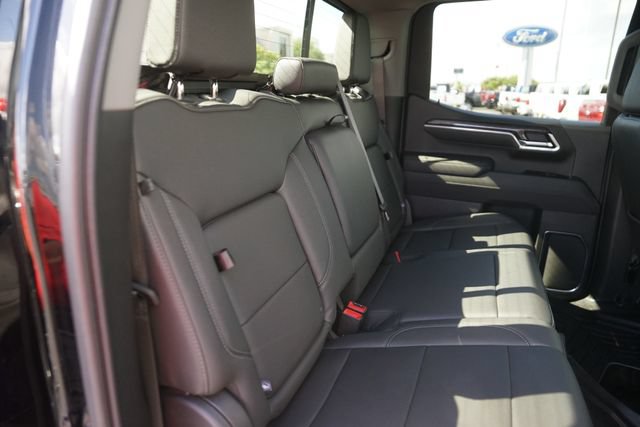 Used 2025 Chevrolet Silverado 1500 LTZ w/ LTZ Premium Texas Edition AWD/4WD image 17