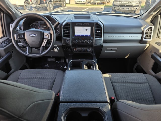 Certified 2022 Ford F250 XLT w/ XLT Premium Package RWD image 7