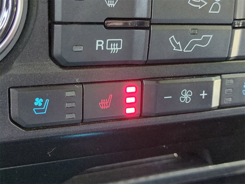 Certified 2020 Ford F150 Lariat w/ Equipment Group 502A Luxury image 24