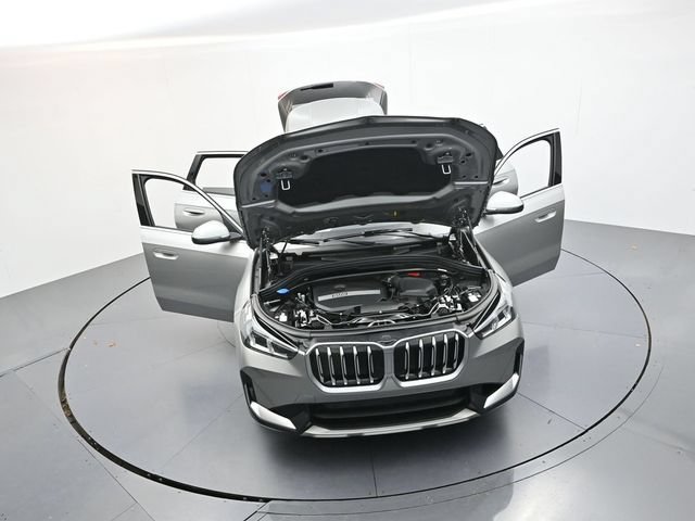 Used 2025 BMW X1 xDrive28i w/ Convenience Package AWD/4WD image 41