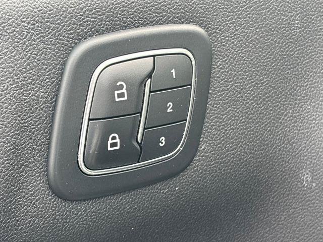 Certified 2023 Ford Escape ST-Line Elite w/ Premium Technology Package AWD/4WD image 33