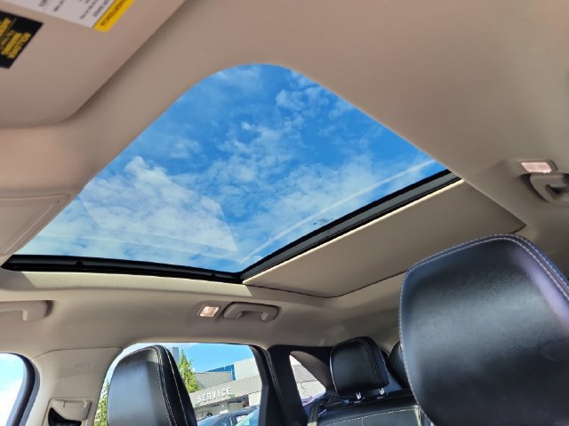 Certified 2020 Ford Escape SE Sport AWD/4WD image 37