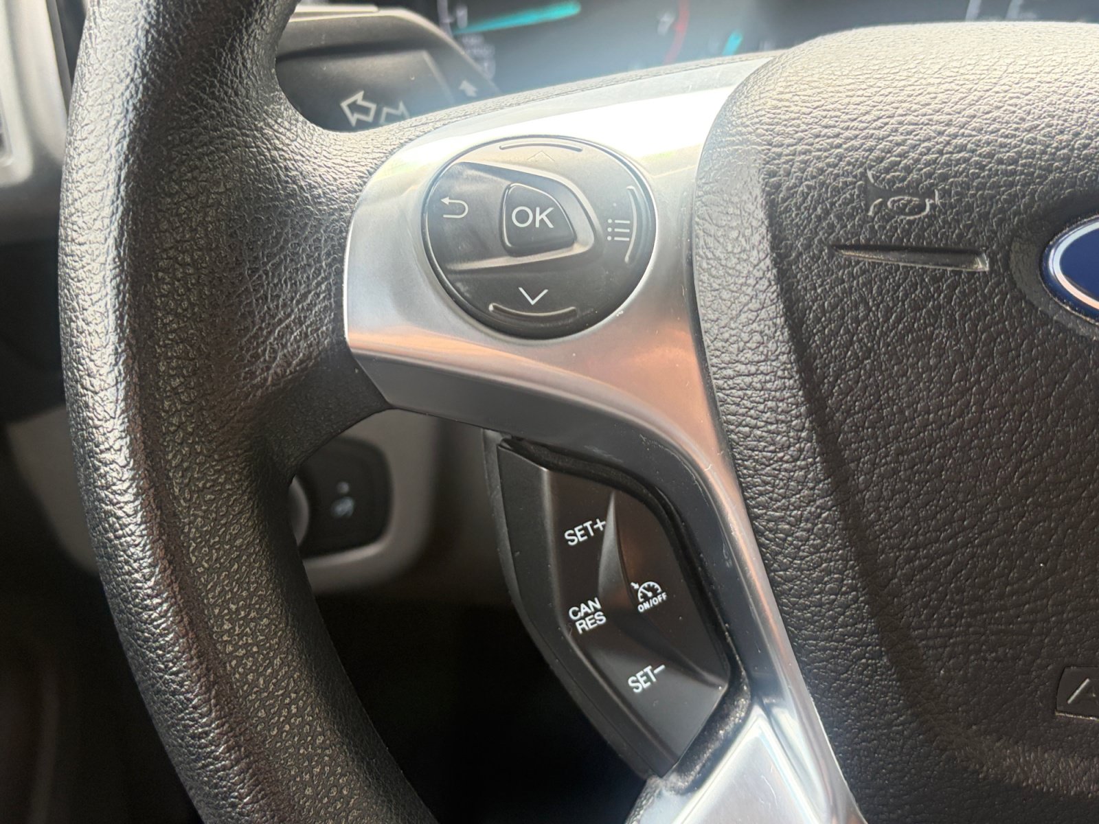 Certified 2023 Ford Transit Connect XL FWD image 15
