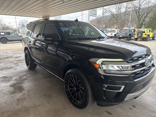 Certified 2023 Ford Expedition Limited image 6