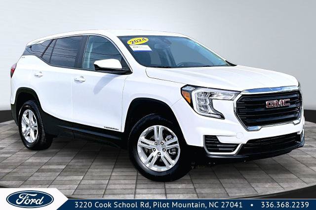 Used 2024 GMC Terrain SLE AWD/4WD image 1