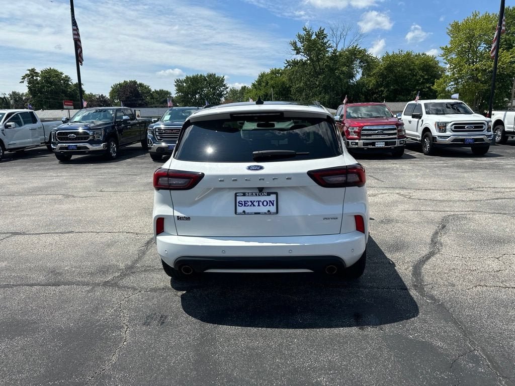 Certified 2024 Ford Escape ST-Line Elite w/ Premium Technology Package AWD/4WD image 6