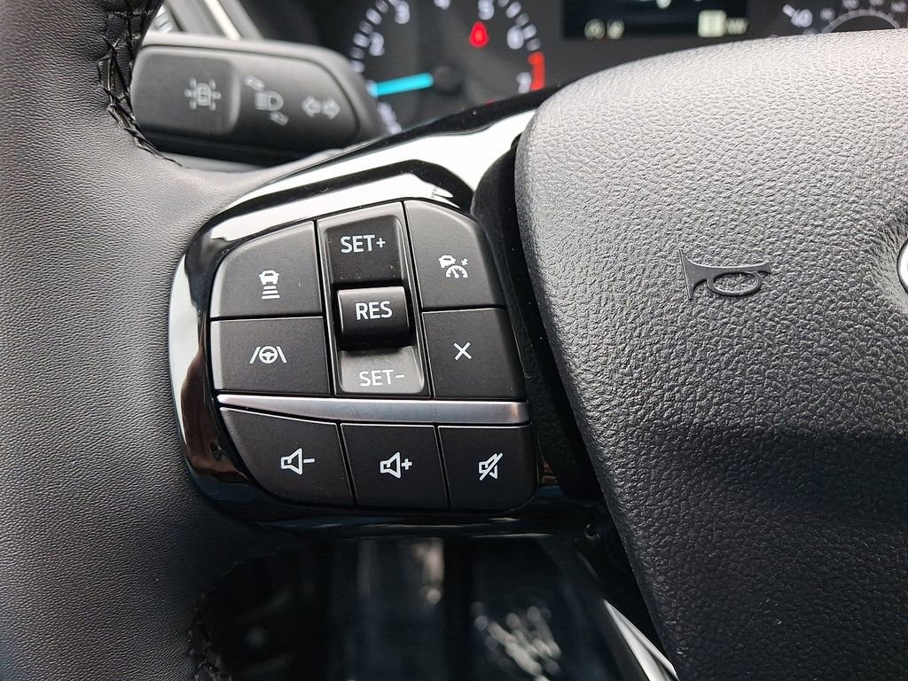 Certified 2022 Ford Escape SEL image 23