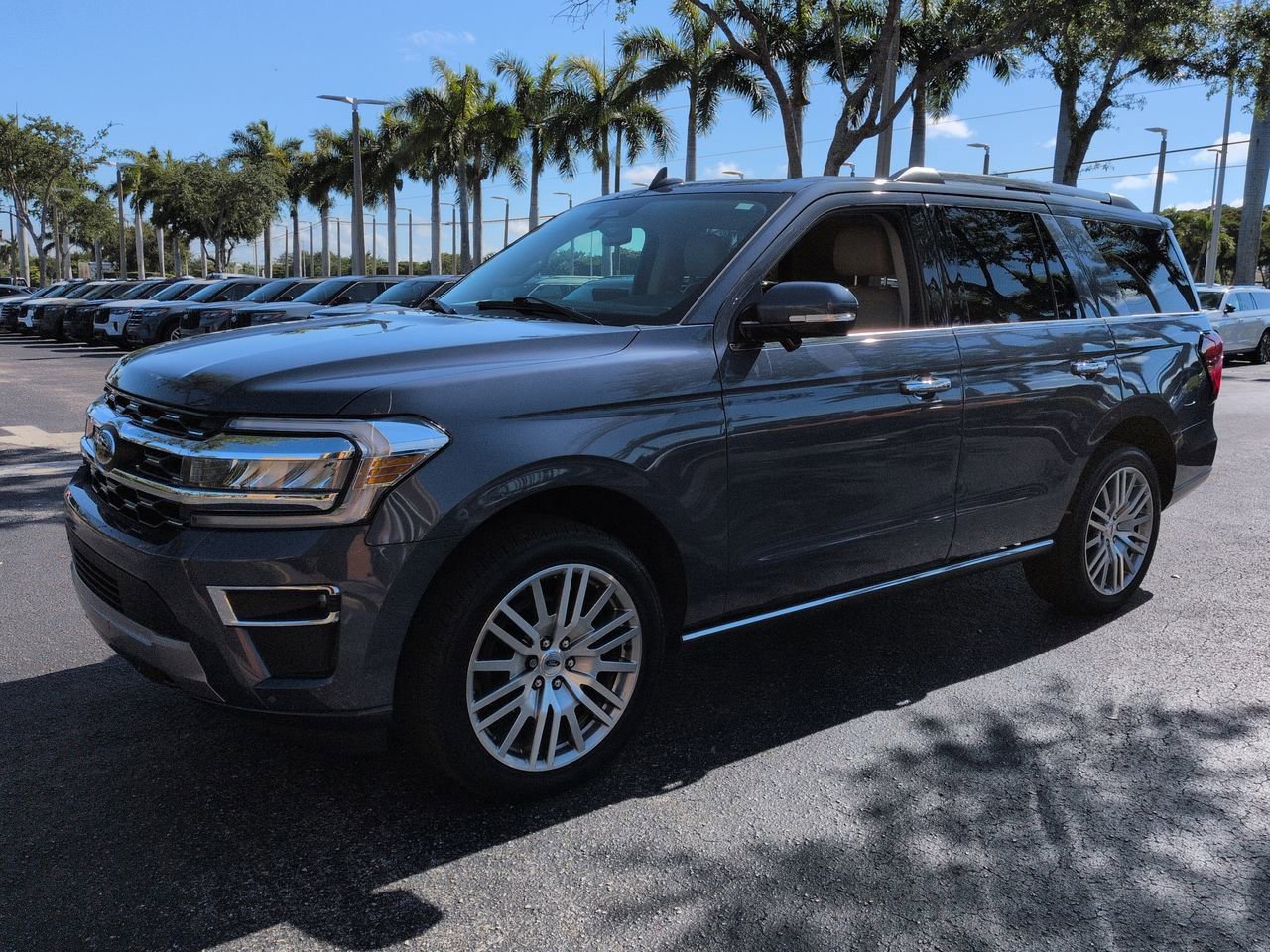 Certified 2023 Ford Expedition Limited AWD/4WD image 8