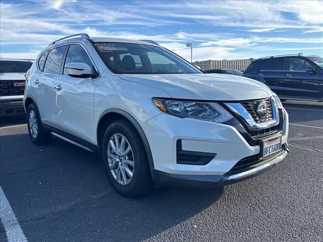 Used 2018 Nissan Rogue SV FWD image 1