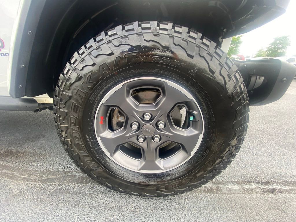 Used 2020 Jeep Gladiator Rubicon w/ LED Lighting Group image 30