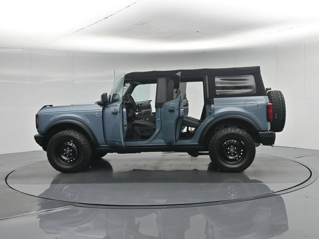 Certified 2022 Ford Bronco Black Diamond AWD/4WD image 32