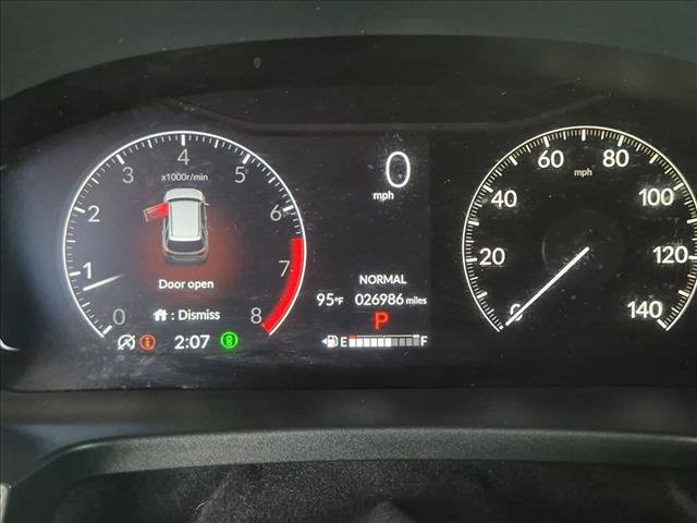 Used 2024 Honda Pilot Touring image 11