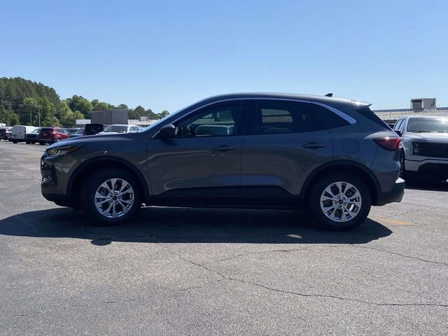 Certified 2024 Ford Escape Active w/ Cold Weather Package FWD image 2