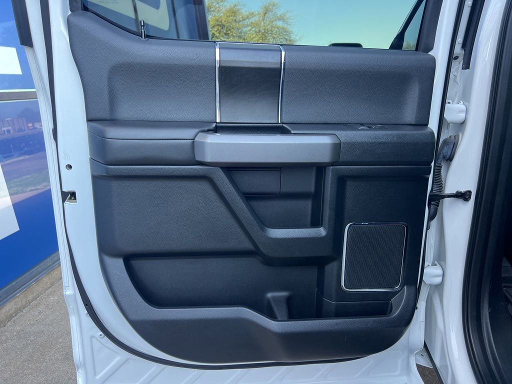 Certified 2020 Ford F150 Platinum w/ Equipment Group 701A Luxury image 17