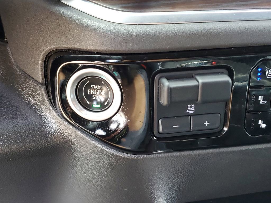 Used 2022 GMC Sierra 1500 SLT w/ SLT Premium Package AWD/4WD image 27