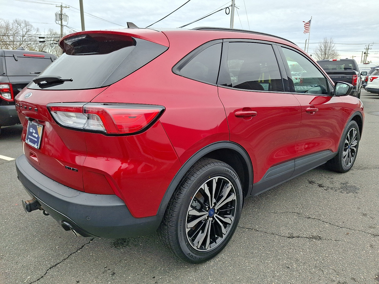Certified 2022 Ford Escape SEL w/ SEL Stealth AWD Package image 11