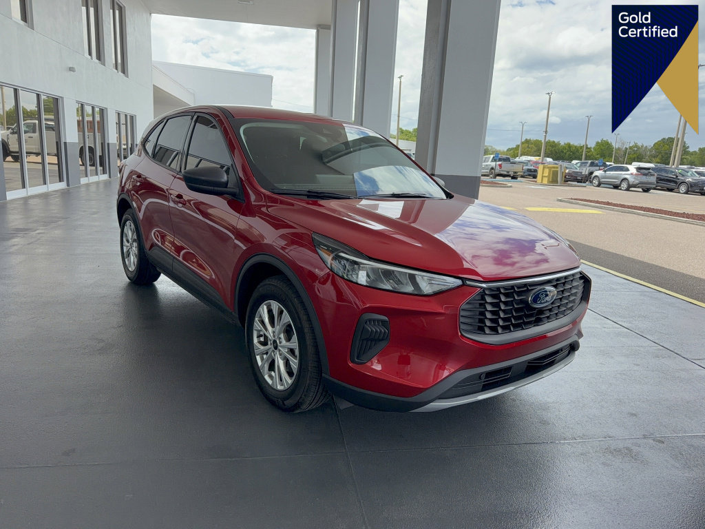 Certified 2025 Ford Escape Active w/ Tech Pack #1 image 1