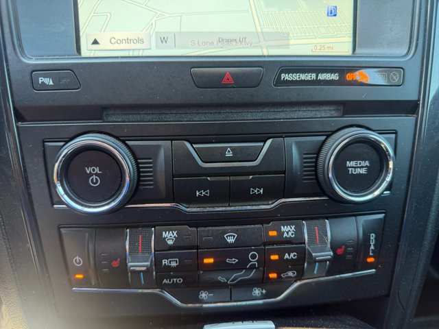 Certified 2018 Ford Explorer XLT w/ Equipment Group 202A AWD/4WD image 17