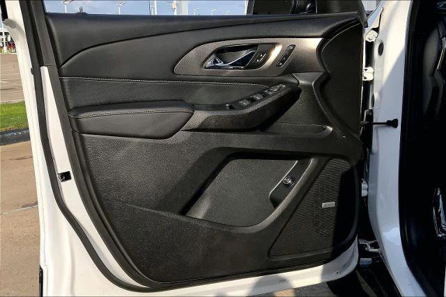 Used 2023 Chevrolet Traverse Premier w/ Redline Edition image 22