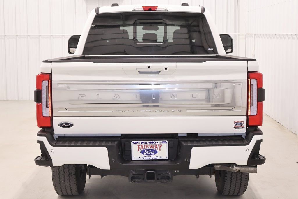 Certified 2026 Ford F350 Platinum w/ Platinum Plus Package AWD/4WD image 5