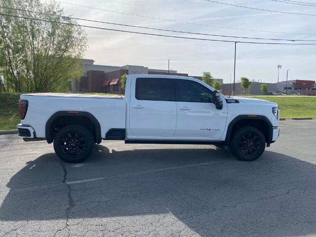 Used 2024 GMC Sierra 2500 AT4 w/ AT4 Premium Plus Package AWD/4WD image 6