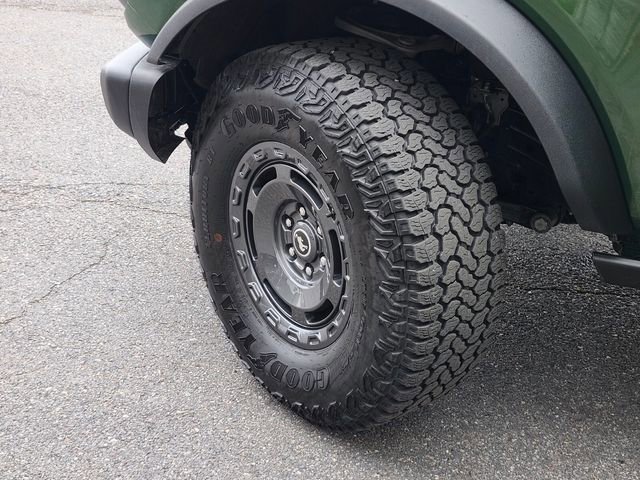 Certified 2025 Ford Bronco Badlands w/ Sasquatch Package AWD/4WD image 32