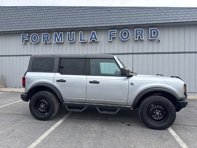 Certified 2023 Ford Bronco Black Diamond AWD/4WD image 2