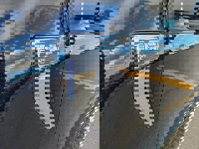 Certified 2024 Ford F150 XLT w/ Mobile Office Package image 15