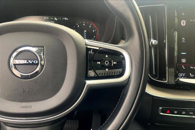Used 2021 Volvo XC60 T5 Inscription image 24