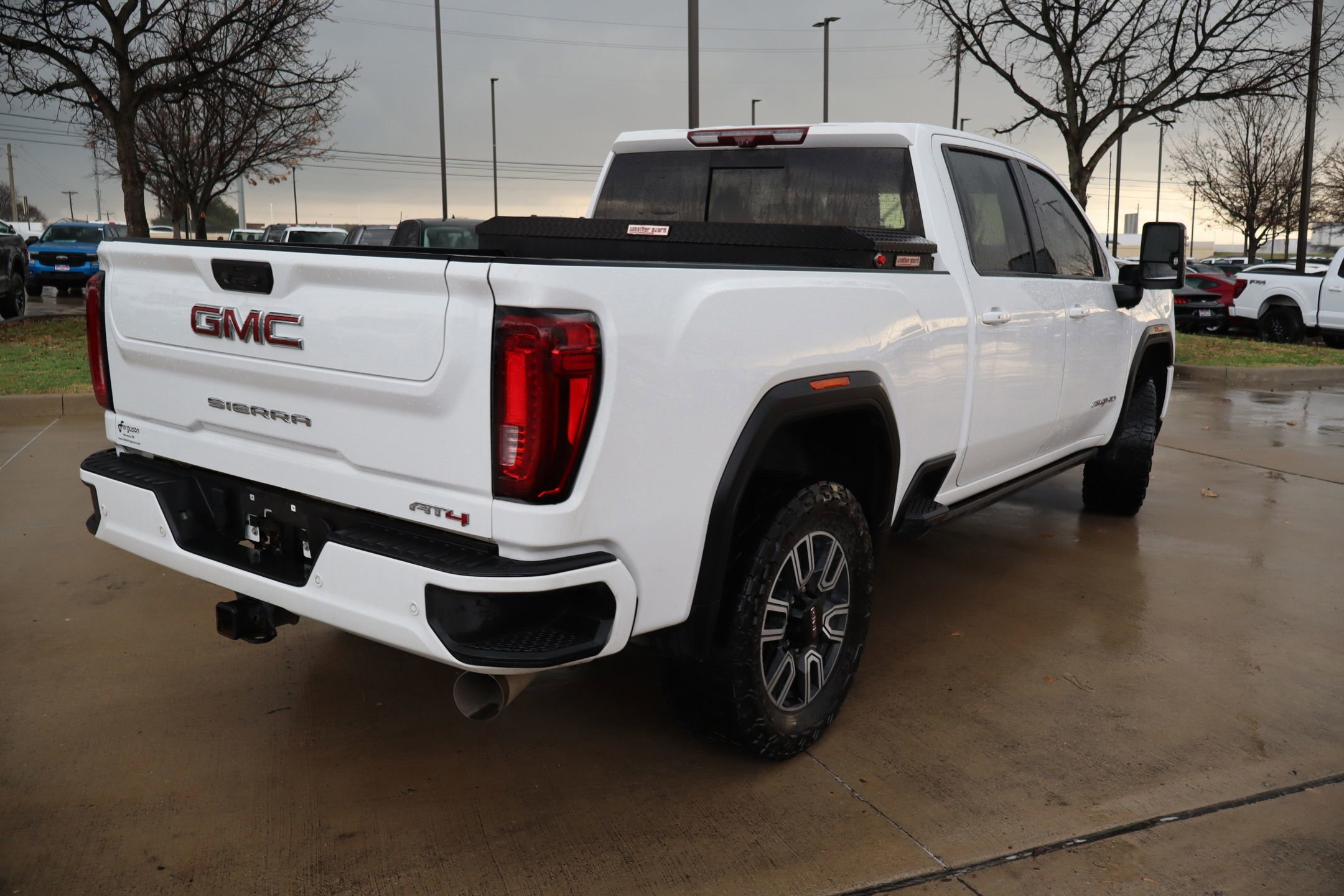 Used 2021 GMC Sierra 2500 AT4 w/ AT4 Premium Plus Package image 5