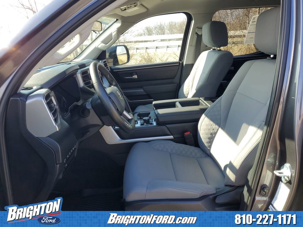 Used 2022 Toyota Tundra SR5 AWD/4WD image 8