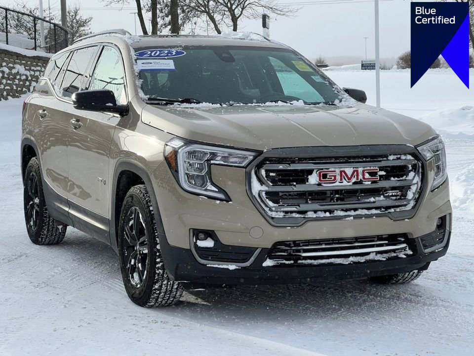 Used 2023 GMC Terrain AT4