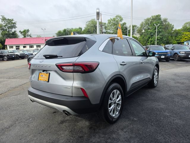 Certified 2023 Ford Escape Active AWD/4WD image 8