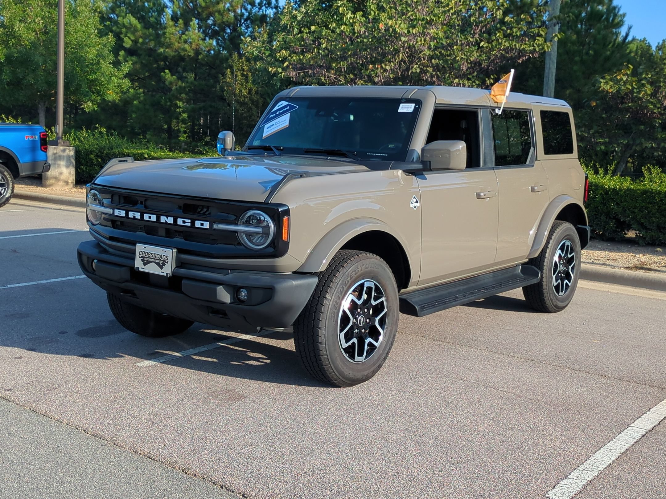 Certified 2025 Ford Bronco Outer Banks AWD/4WD image 8
