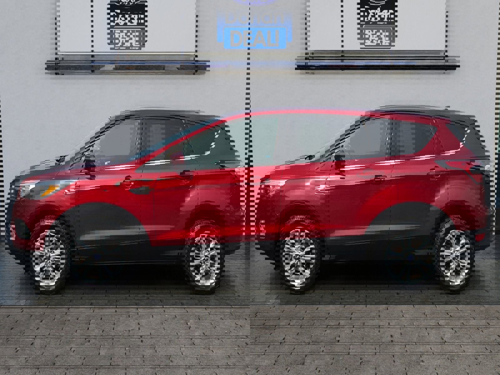 Certified 2017 Ford Escape SE w/ SE Cold Weather Package video 2