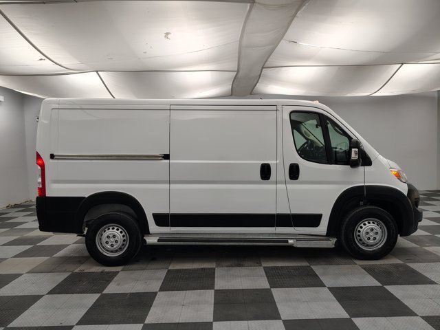 Used 2025 RAM ProMaster 2500 w/ U-Haul Equipment Group FWD image 11