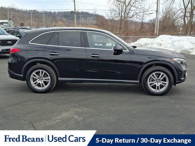 Used 2023 Mercedes-Benz GLC 300 4MATIC image 9