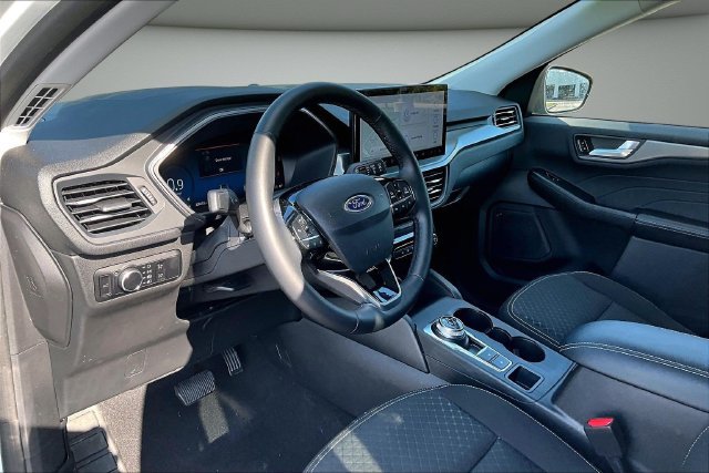 Certified 2023 Ford Escape Active w/ Tech Pack #2 AWD/4WD image 17